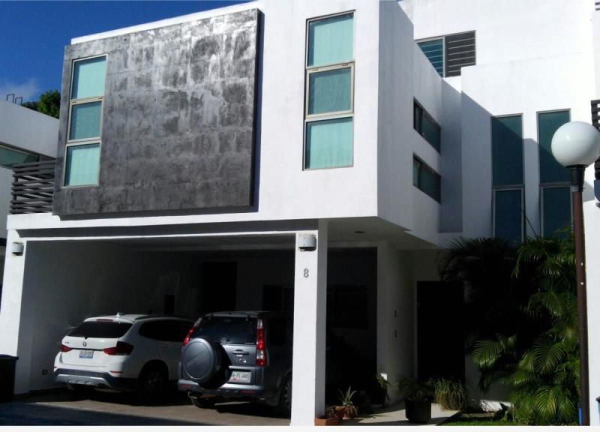 Carmen, Campeche, Campeche, Mexico Homes For Sale at GLOBAL LISTINGS