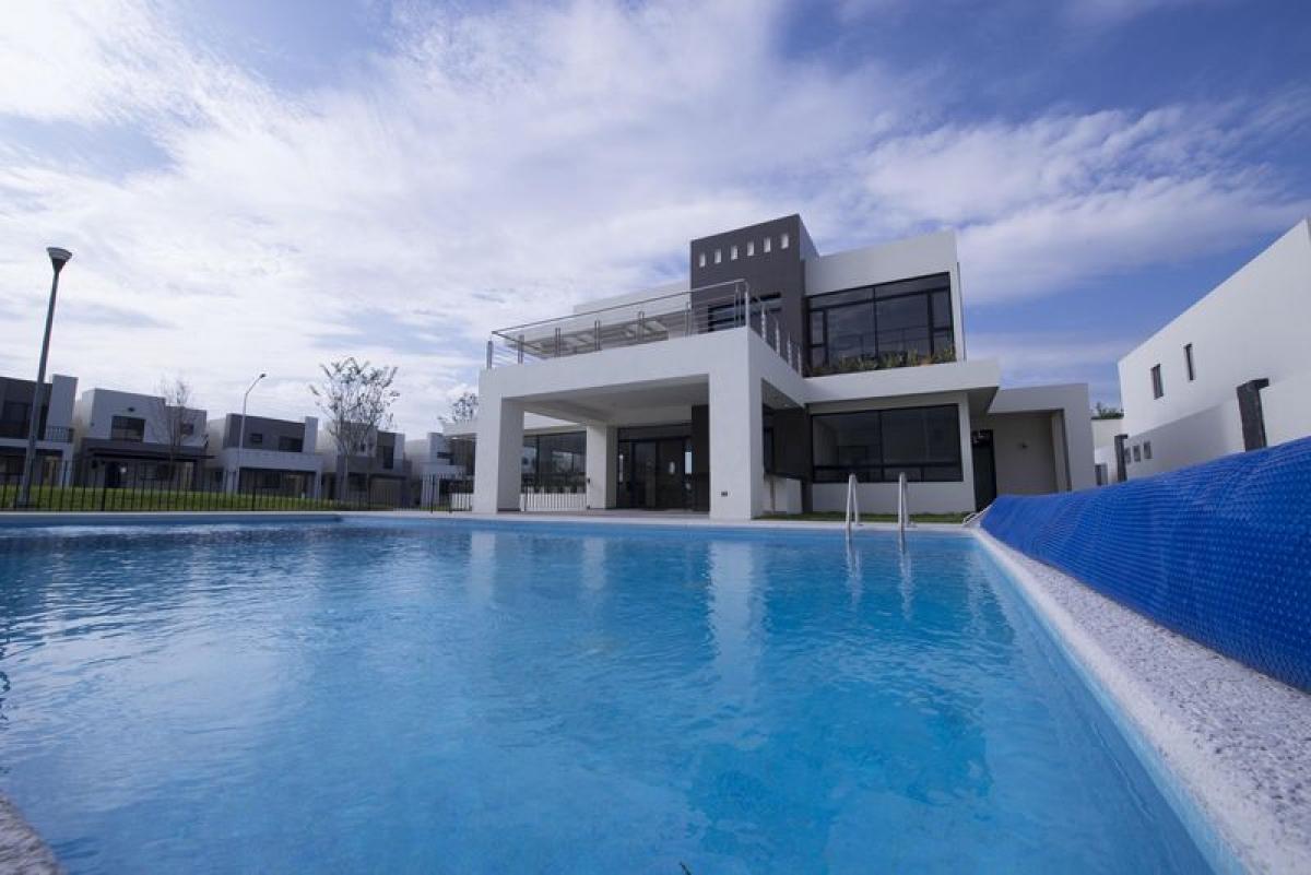 Picture of Home For Sale in Garcia, Nuevo Leon, Mexico