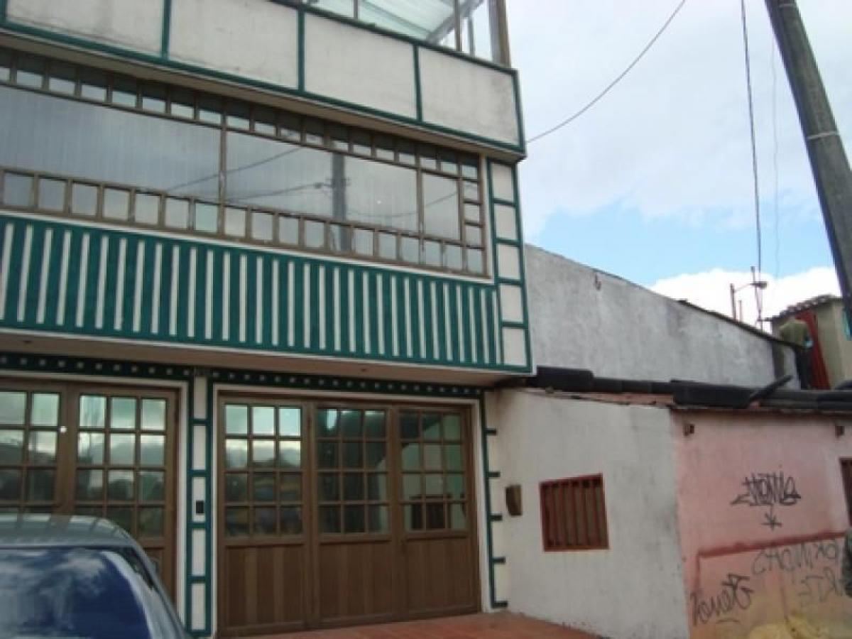 Picture of Home For Sale in Bogota D.C, Bogota Distrito Capital, Colombia