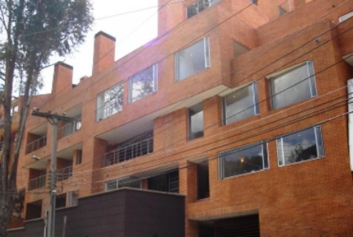 Picture of Home For Sale in Bogota D.C, Bogota Distrito Capital, Colombia