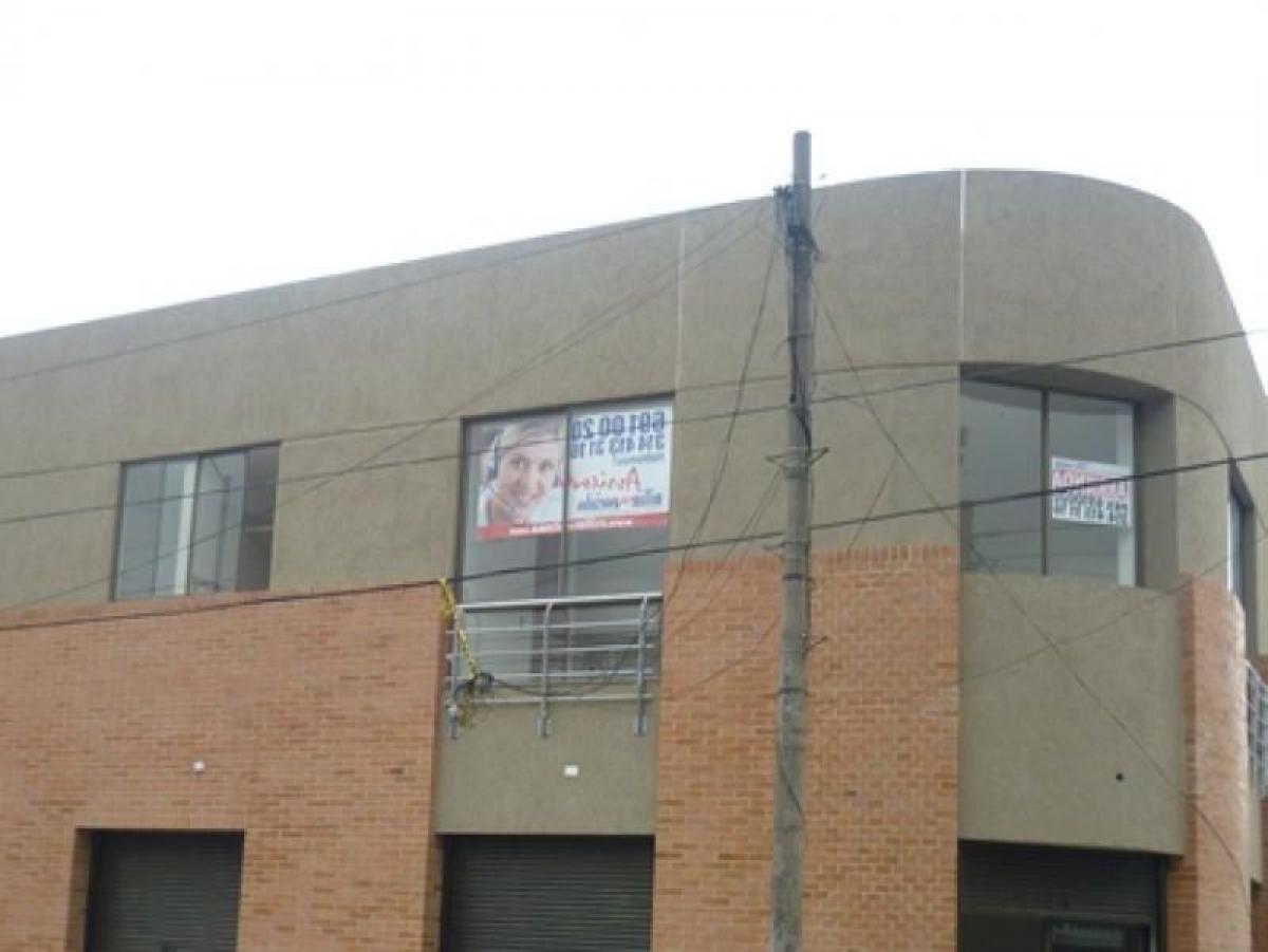 Picture of Home For Sale in Bogota D.C, Bogota Distrito Capital, Colombia