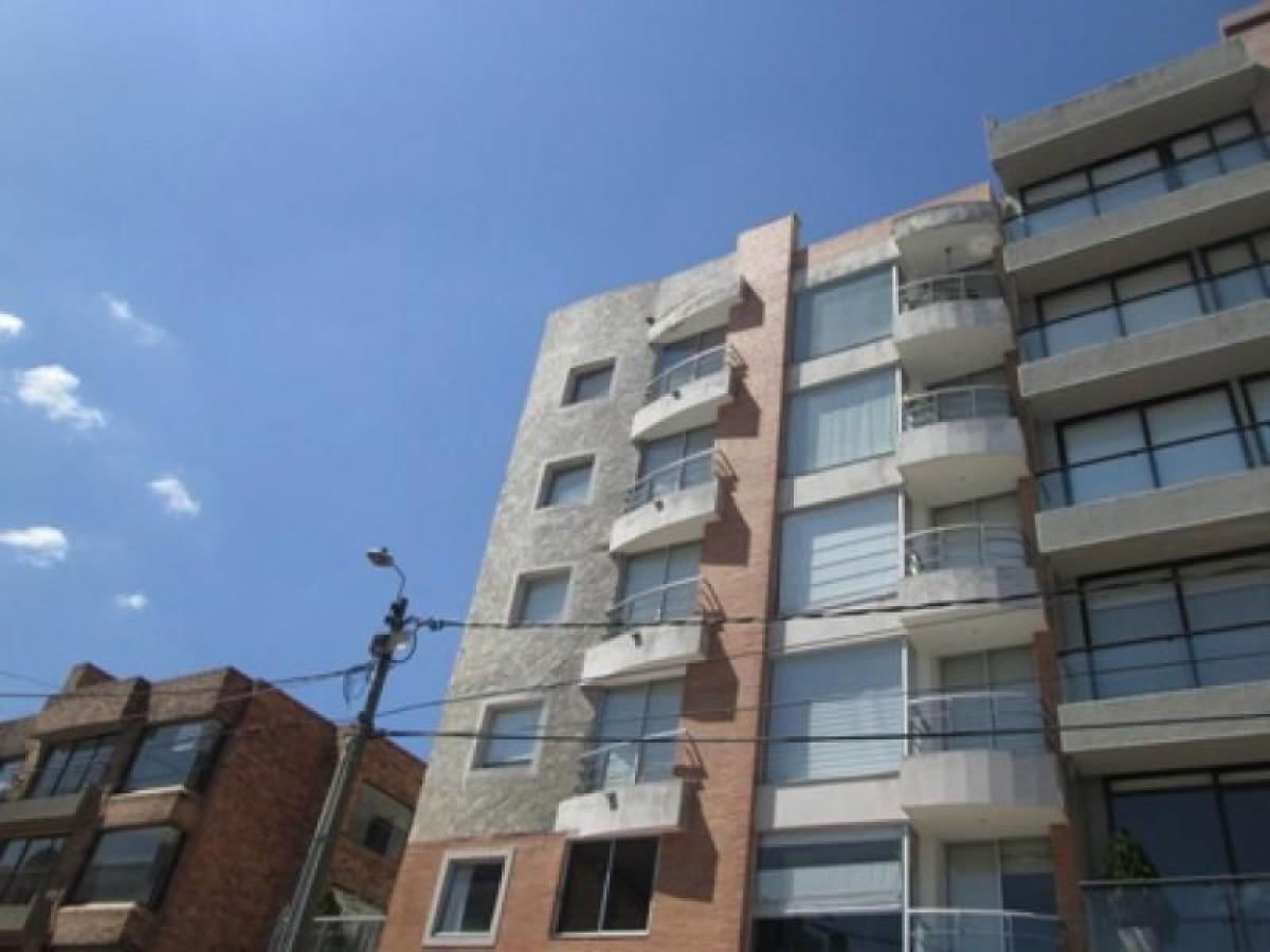 Picture of Home For Sale in Bogota D.C, Bogota Distrito Capital, Colombia