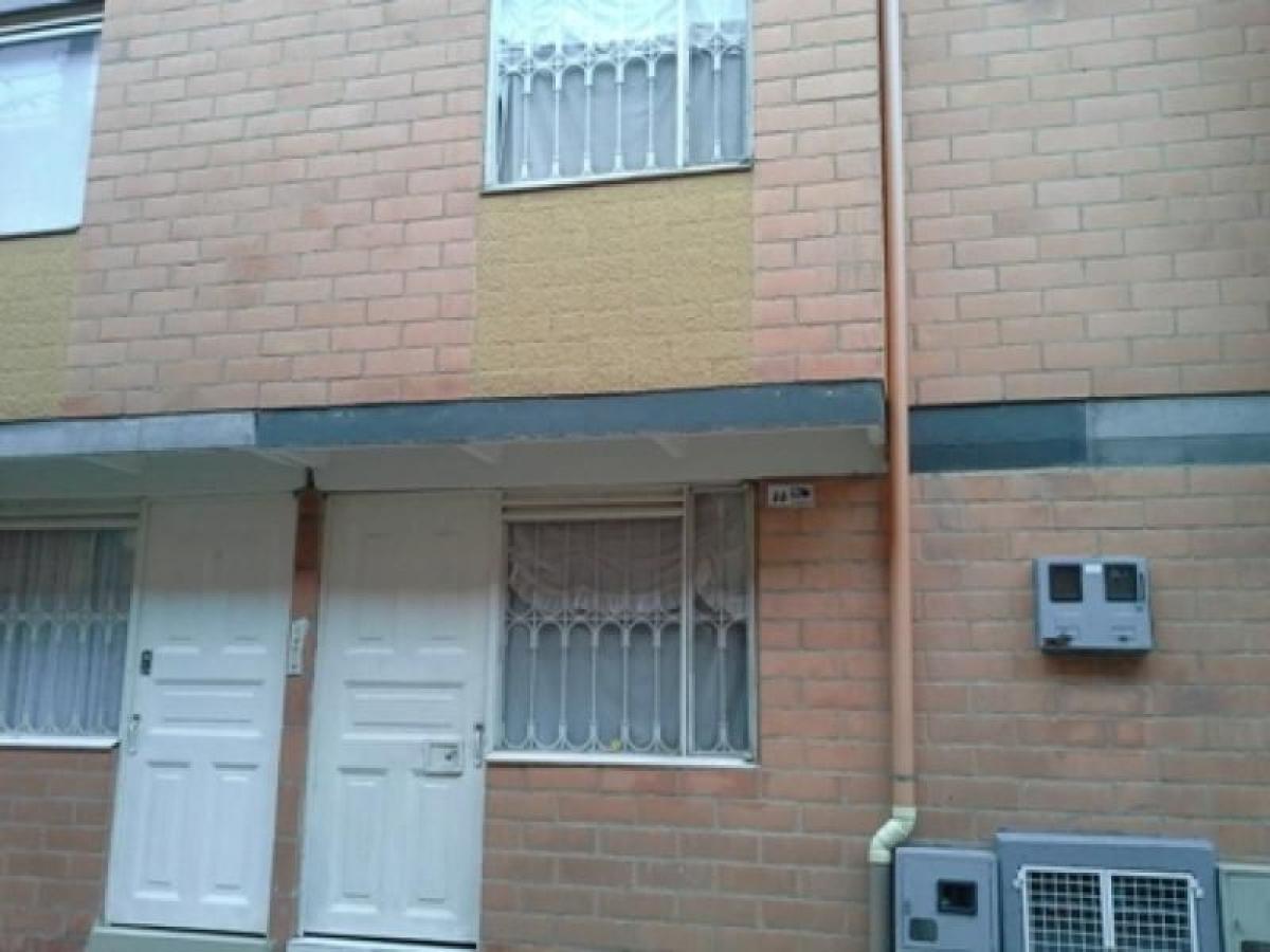 Picture of Home For Sale in Bogota D.C, Bogota Distrito Capital, Colombia