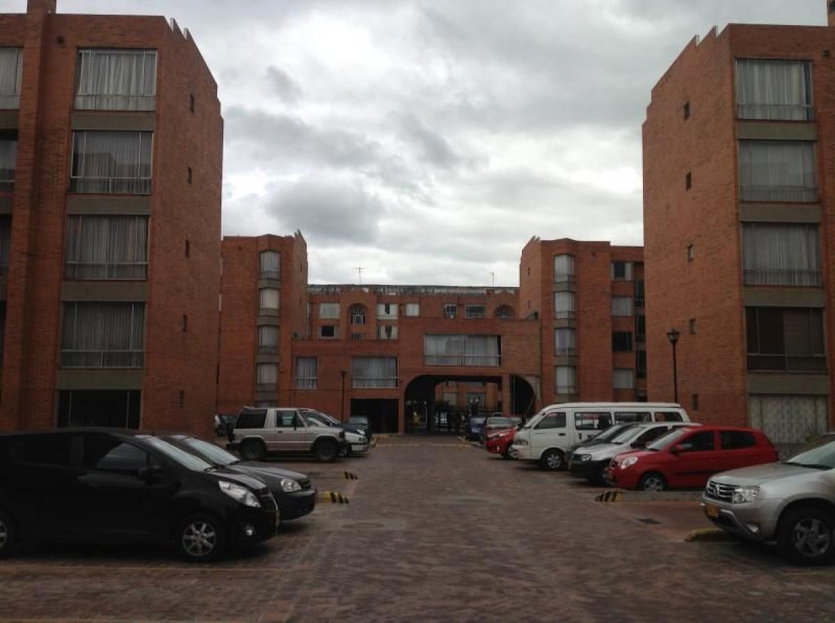 Picture of Home For Sale in Bogota D.C, Bogota Distrito Capital, Colombia