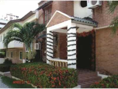 Apartment Building For Sale in Magdalena, Colombia