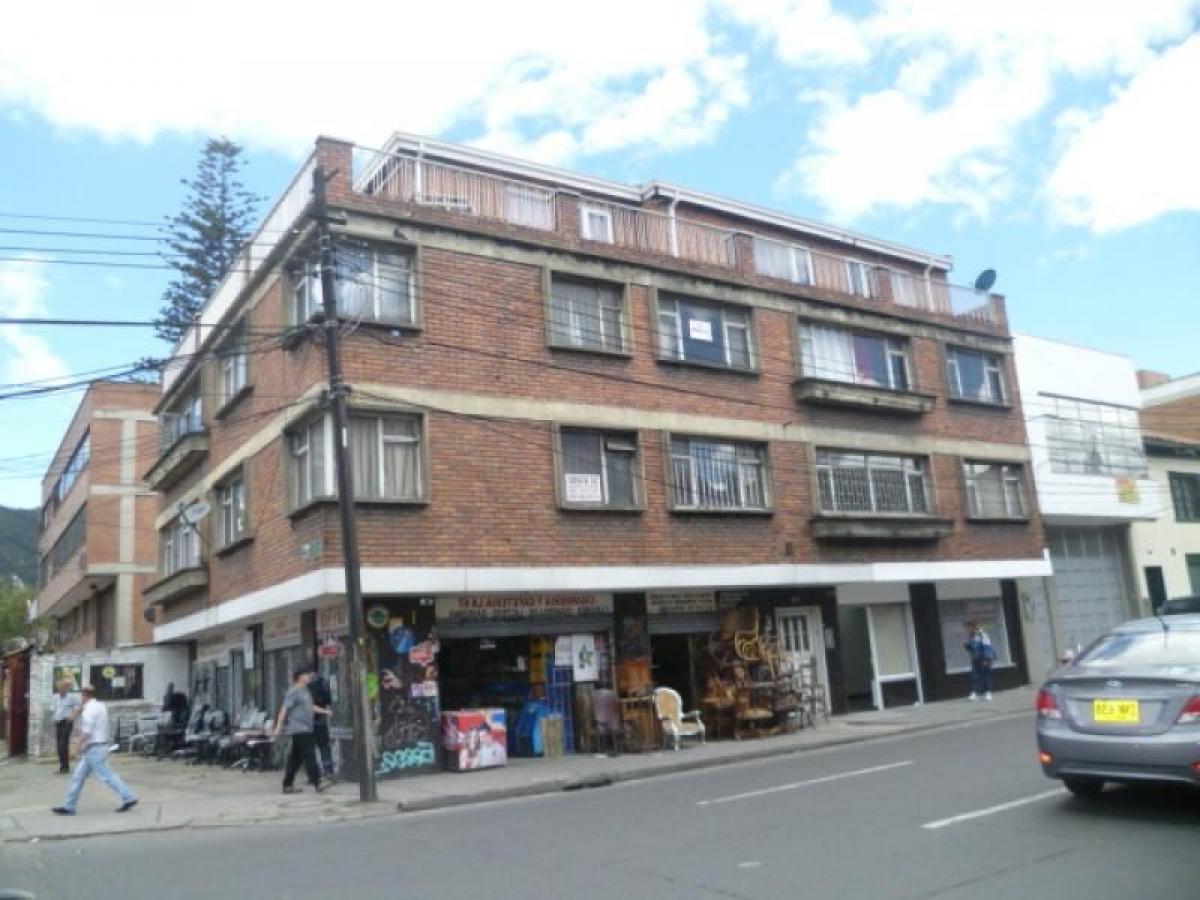 Picture of Home For Sale in Bogota D.C, Bogota Distrito Capital, Colombia