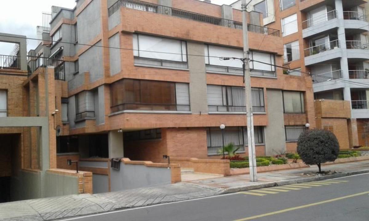 Picture of Home For Sale in Bogota D.C, Bogota Distrito Capital, Colombia