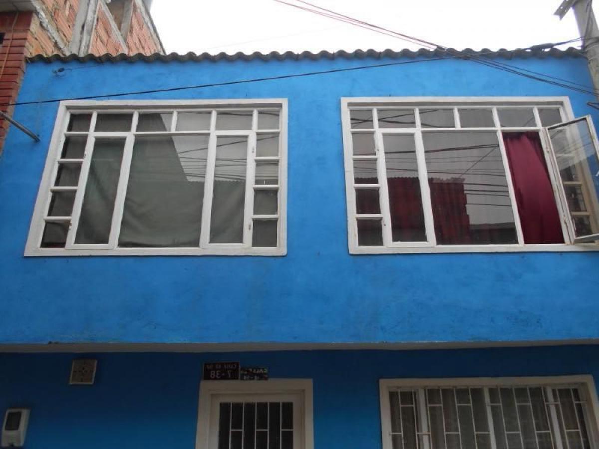 Picture of Home For Sale in Cundinamarca, Cundinamarca, Colombia