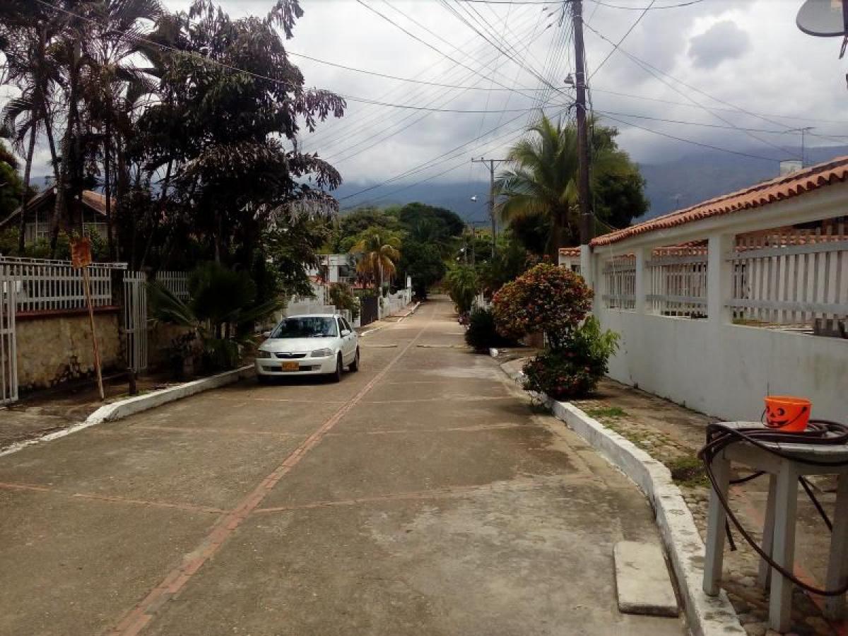 Picture of Home For Sale in Tolima, Tolima, Colombia