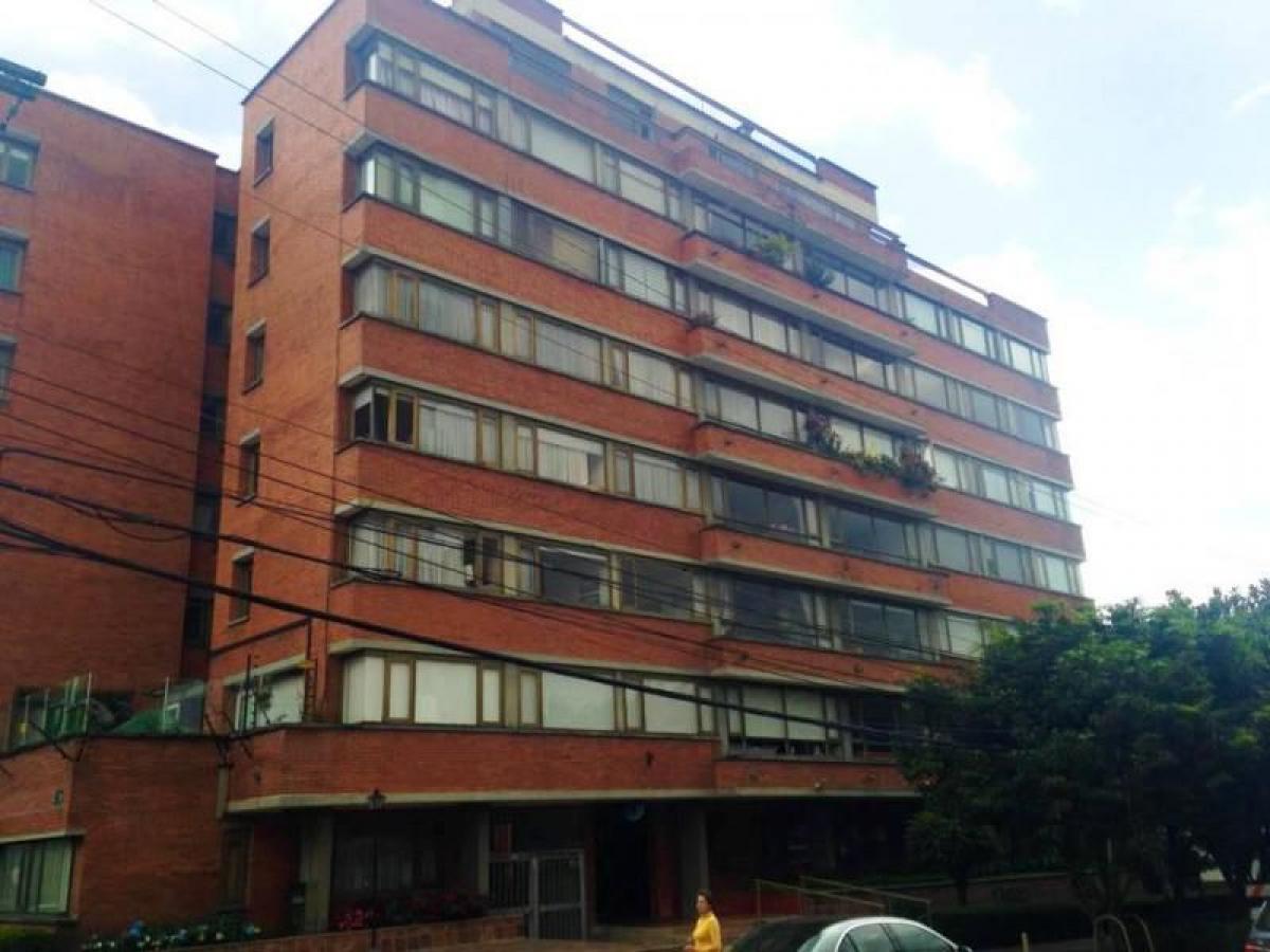 Picture of Home For Sale in Bogota D.C, Bogota Distrito Capital, Colombia