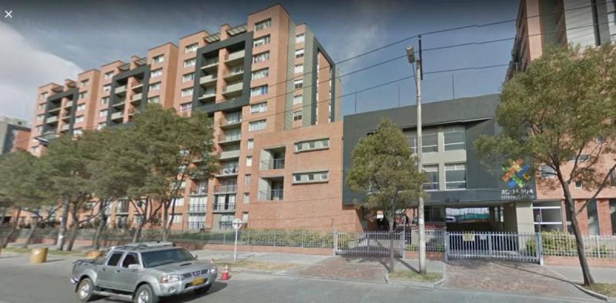 Picture of Home For Sale in Bogota D.C, Bogota Distrito Capital, Colombia