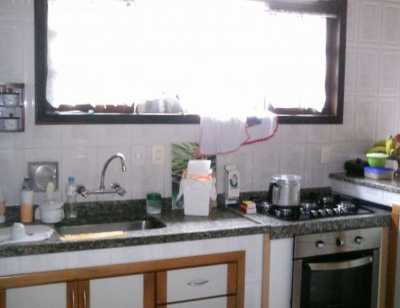 Home For Sale in Guapimirim, Brazil