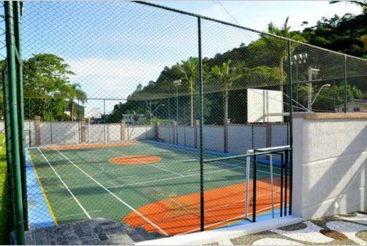 Picture of Residential Land For Sale in Balneario Camboriu, Santa Catarina, Brazil