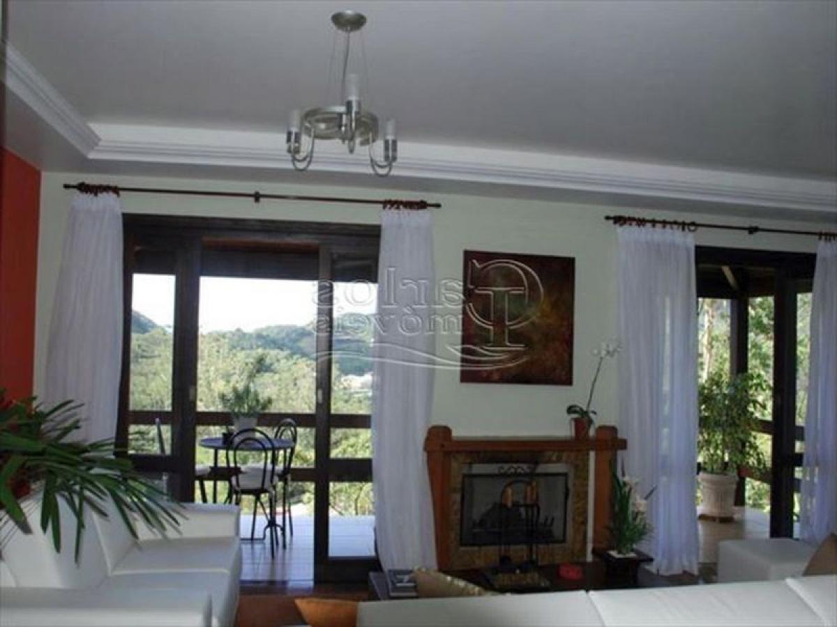 Picture of Home For Sale in Petropolis, Rio De Janeiro, Brazil