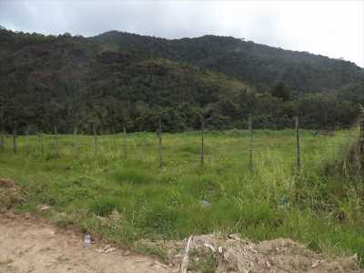 Residential Land For Sale in Caraguatatuba, Brazil