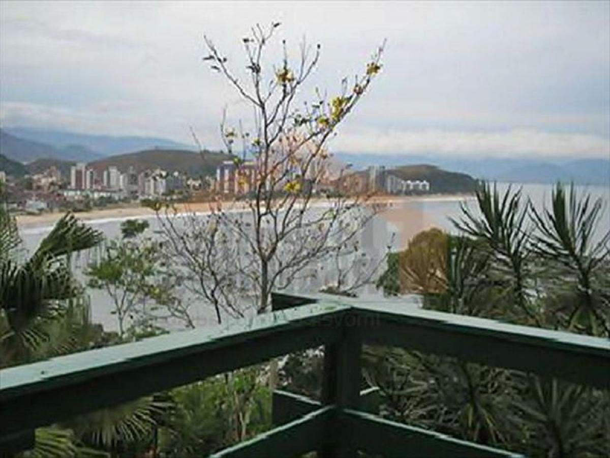 Picture of Home For Sale in Caraguatatuba, Sao Paulo, Brazil