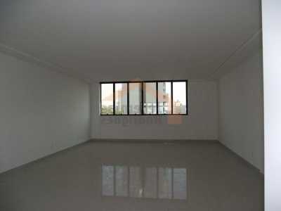 Commercial Building For Sale in Taubate, Brazil