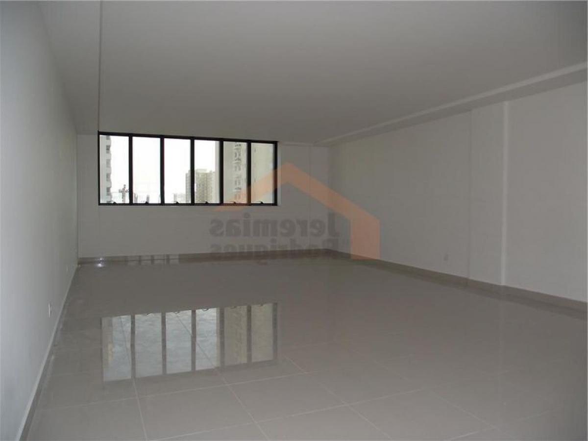 Picture of Commercial Building For Sale in Taubate, Sao Paulo, Brazil