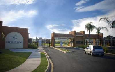 Home For Sale in AraÃ§oiaba Da Serra, Brazil