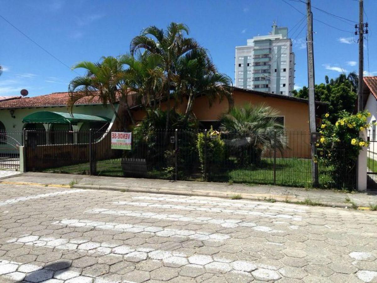 Picture of Home For Sale in Biguaçu, Santa Catarina, Brazil