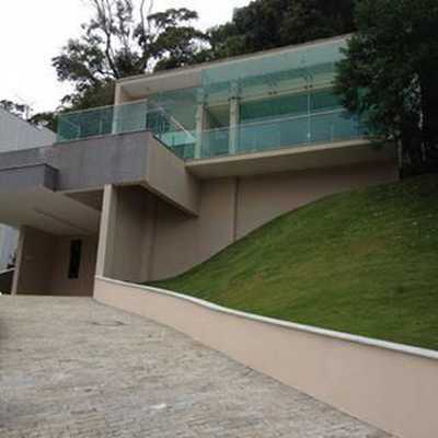 Home For Sale in Ubatuba, Brazil