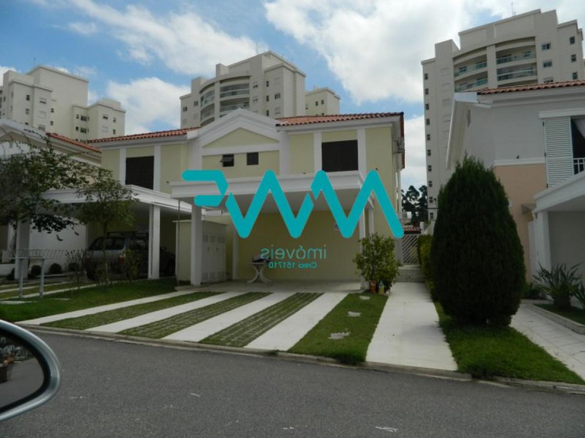 Picture of Home For Sale in Santana De Parnaiba, Sao Paulo, Brazil