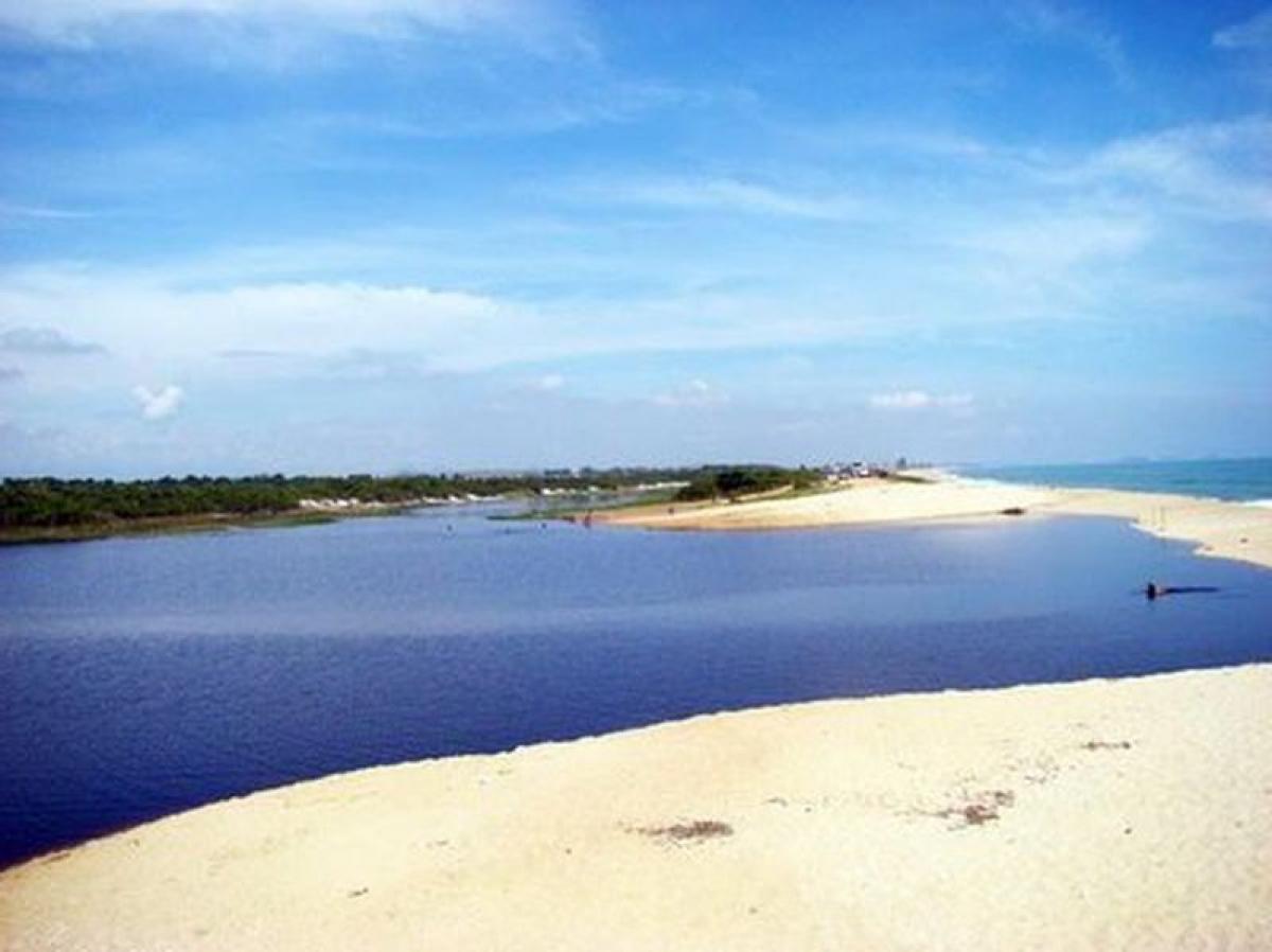 Picture of Home For Sale in Macae, Rio De Janeiro, Brazil