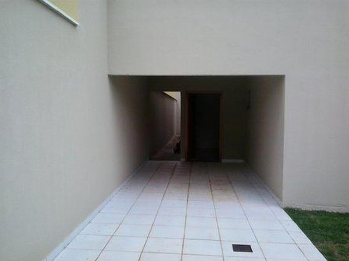Picture of Home For Sale in Senador Canedo, Goias, Brazil