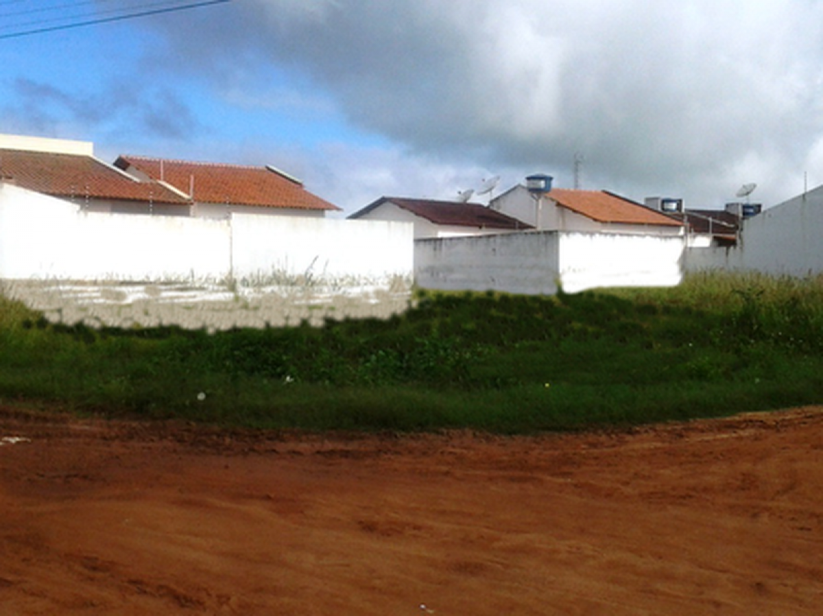 Picture of Residential Land For Sale in Alagoas, Alagoas, Brazil