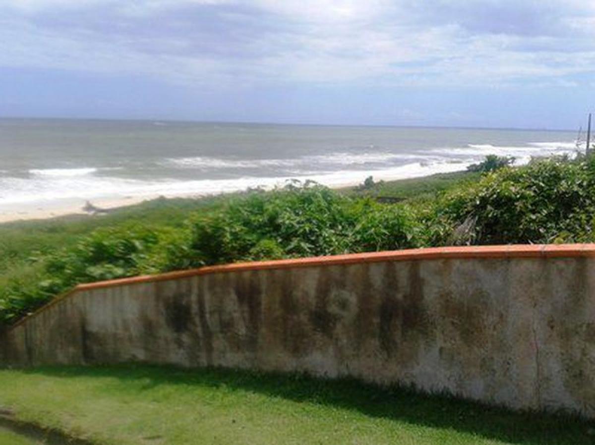 Picture of Residential Land For Sale in Barra Velha, Santa Catarina, Brazil