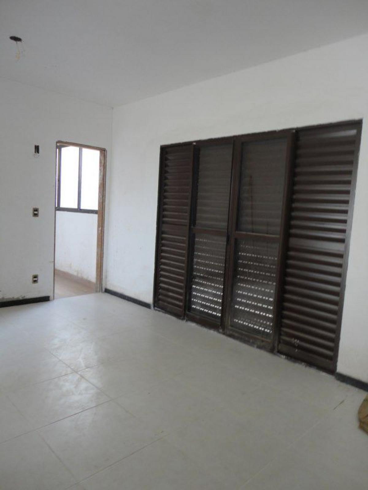 Picture of Apartment For Sale in Sabara, Minas Gerais, Brazil