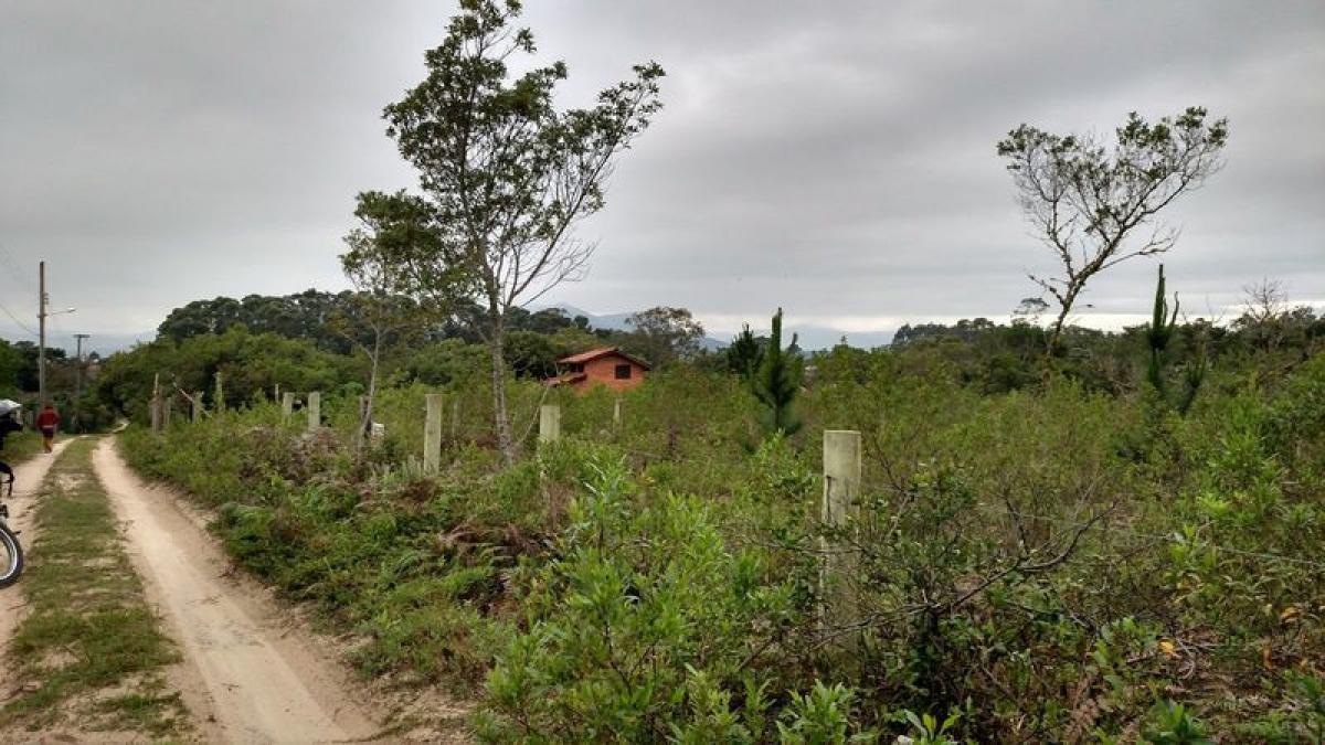 Picture of Residential Land For Sale in Imbituba, Santa Catarina, Brazil