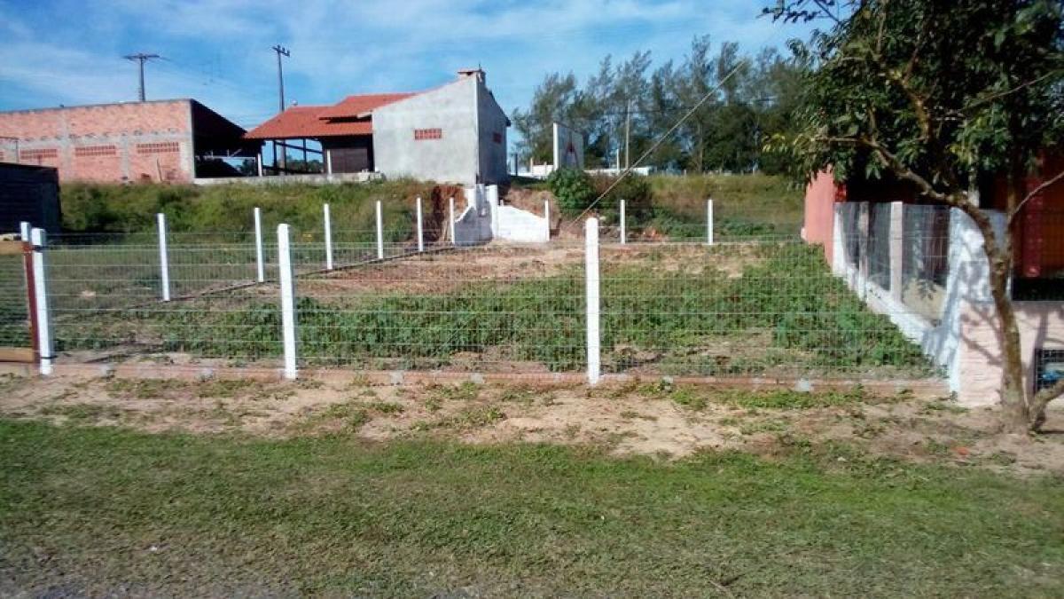 Picture of Residential Land For Sale in Balneario Gaivota, Santa Catarina, Brazil