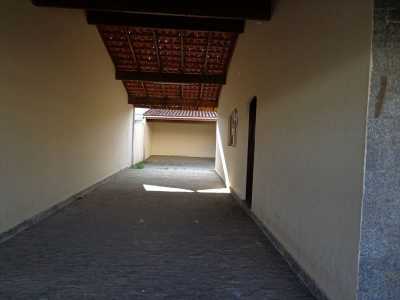 Townhome For Sale in Caraguatatuba, Brazil