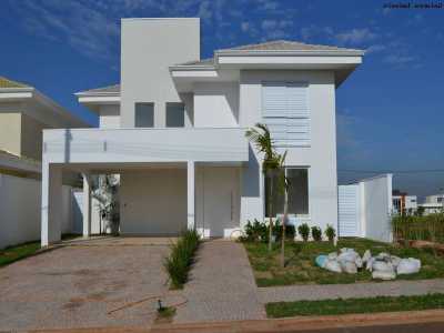 Townhome For Sale in Paulinia, Brazil