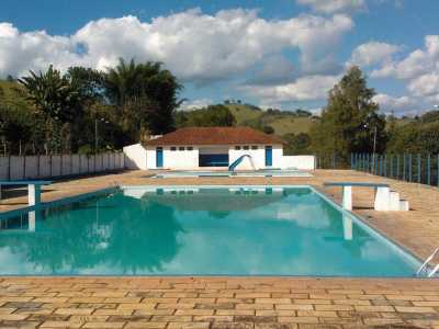 Apartment For Sale in Cambui, Brazil