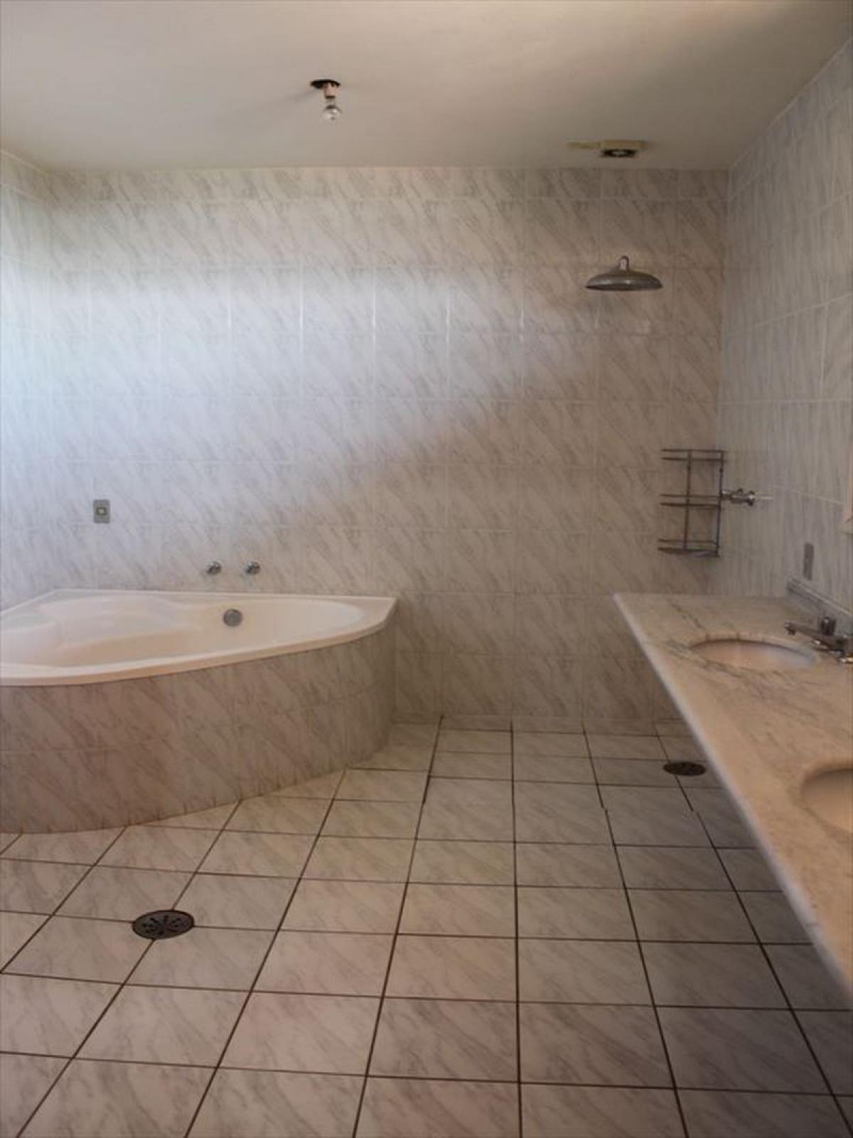 Picture of Home For Sale in Pirassununga, Sao Paulo, Brazil