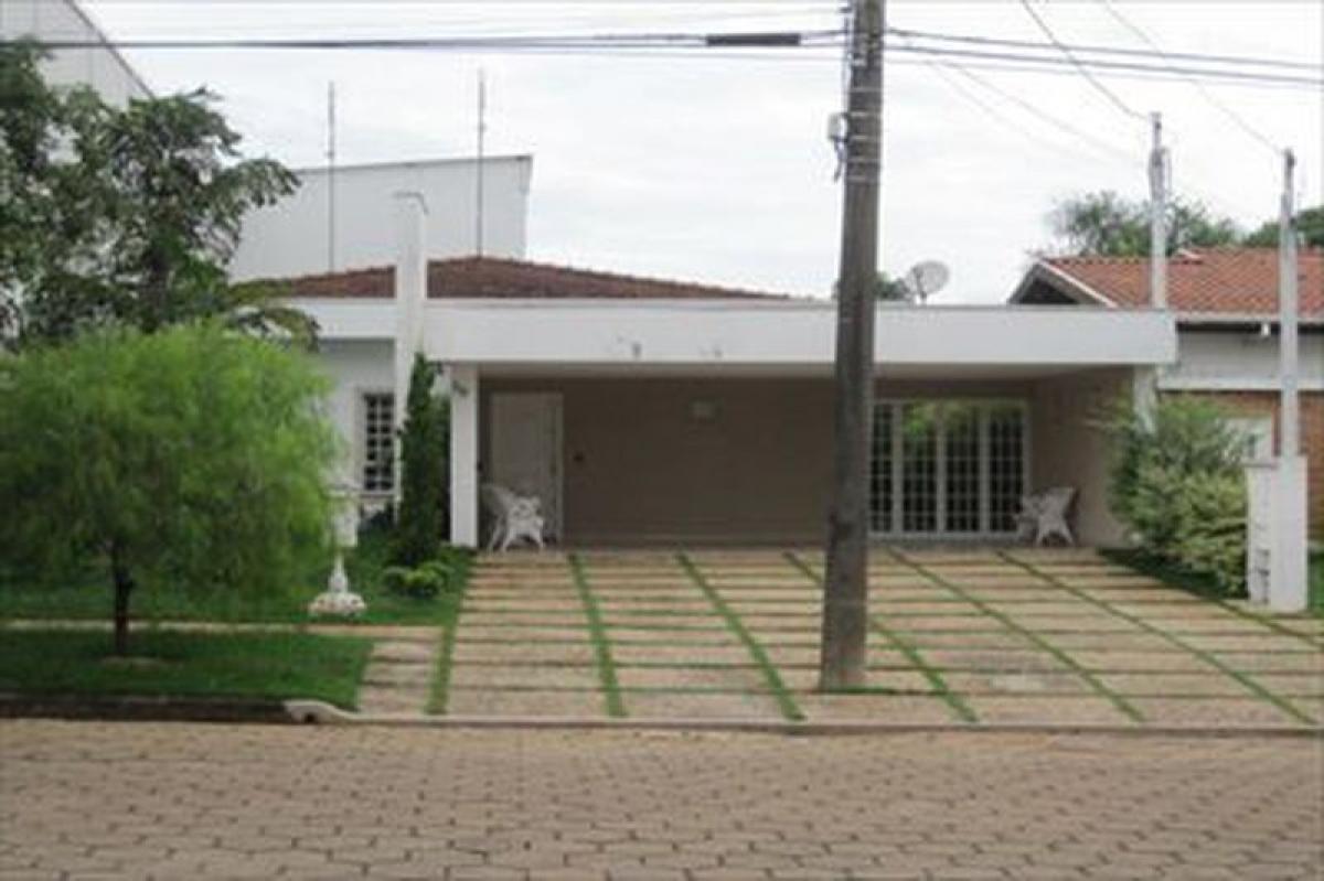 Picture of Home For Sale in Pirassununga, Sao Paulo, Brazil