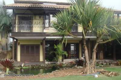 Home For Sale in Carapicuiba, Brazil