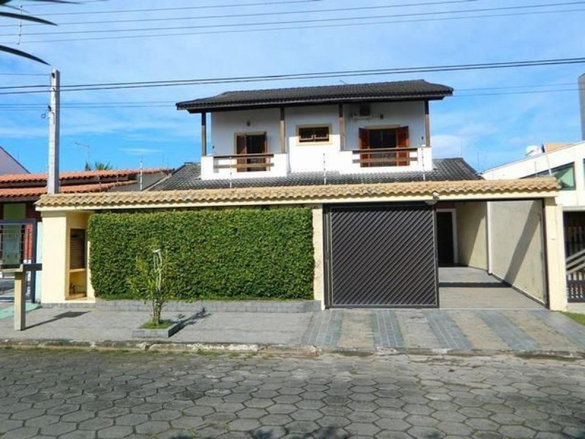 Picture of Home For Sale in Peruibe, Sao Paulo, Brazil