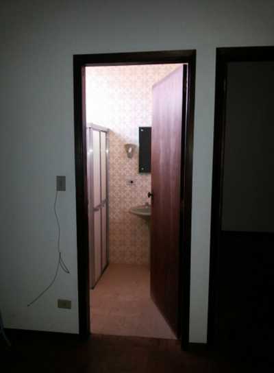 Home For Sale in Garça, Brazil