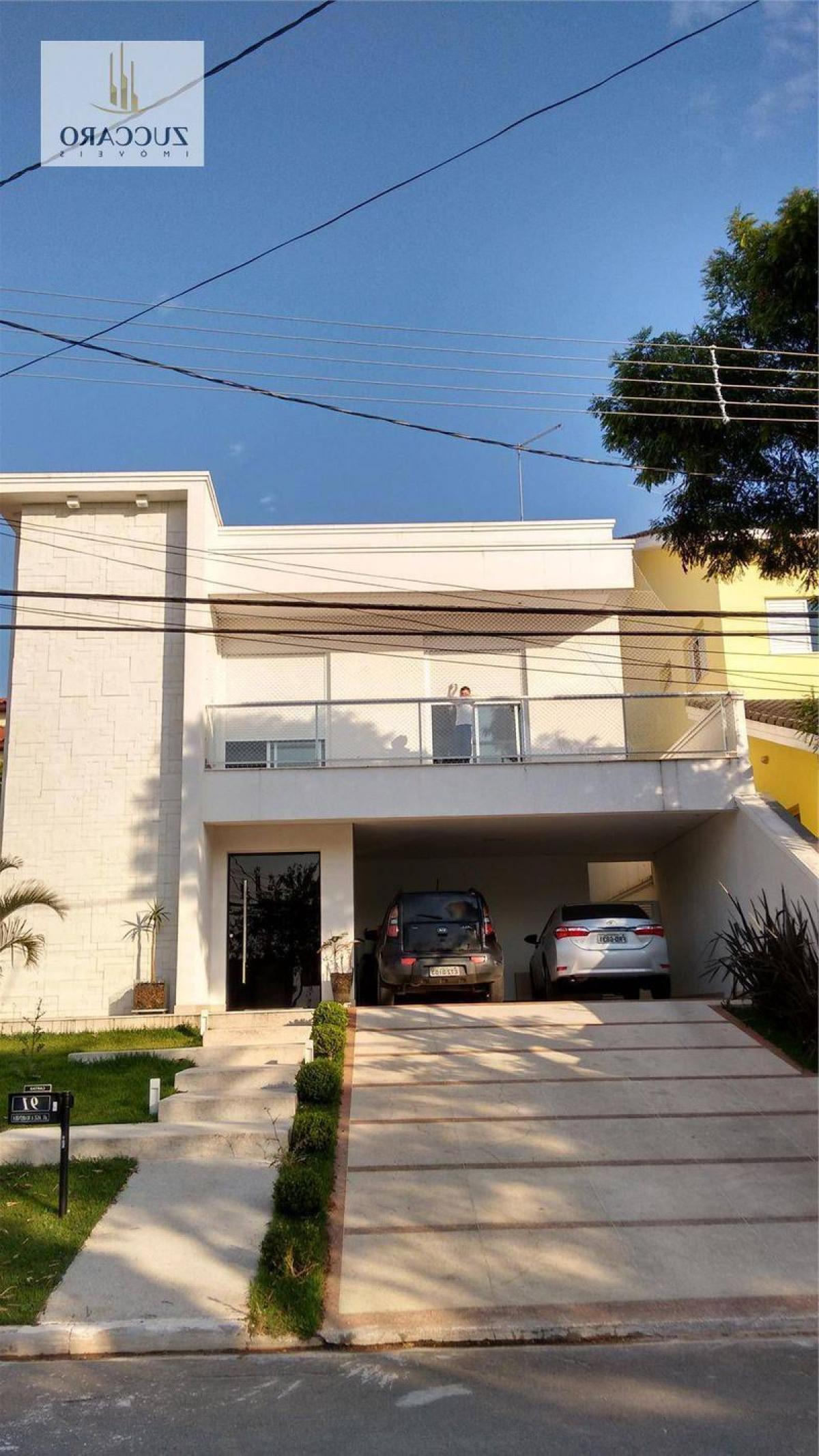 Picture of Home For Sale in Aruja, Sao Paulo, Brazil