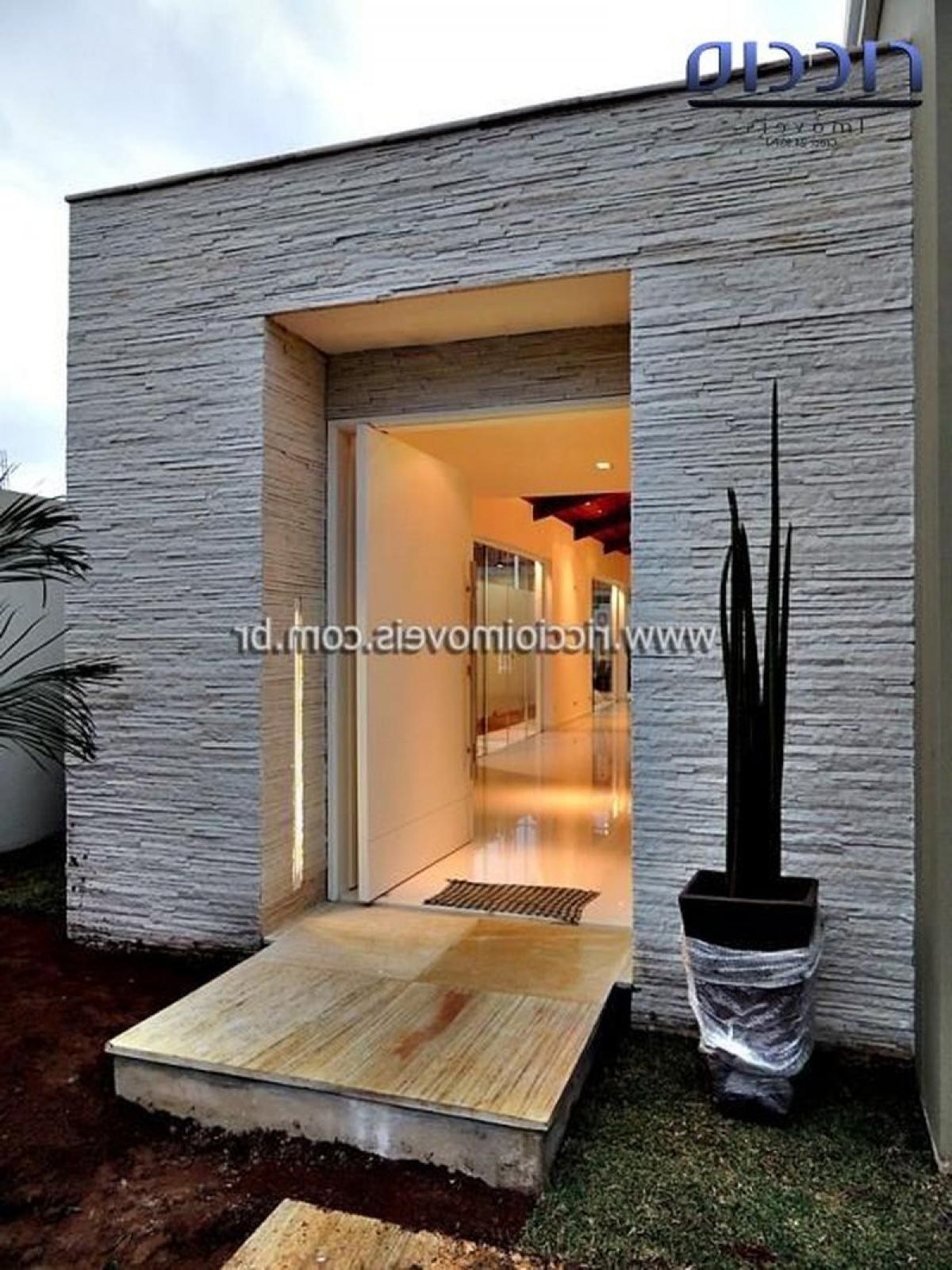 Picture of Home For Sale in Jacarei, Sao Paulo, Brazil