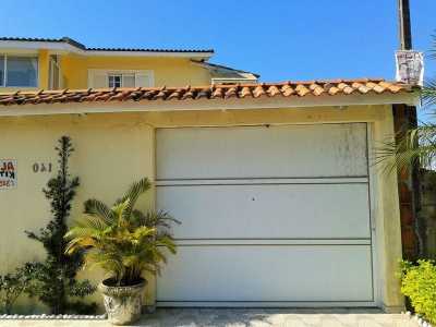 Apartment For Sale in Peruibe, Brazil