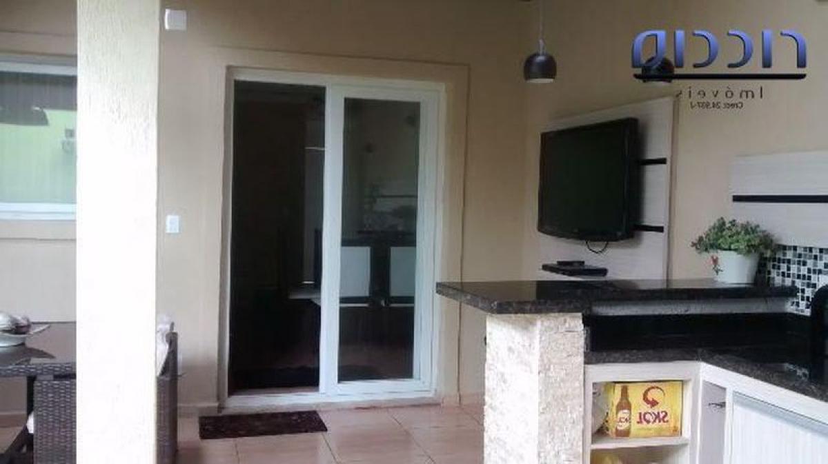 Picture of Home For Sale in Jacarei, Sao Paulo, Brazil