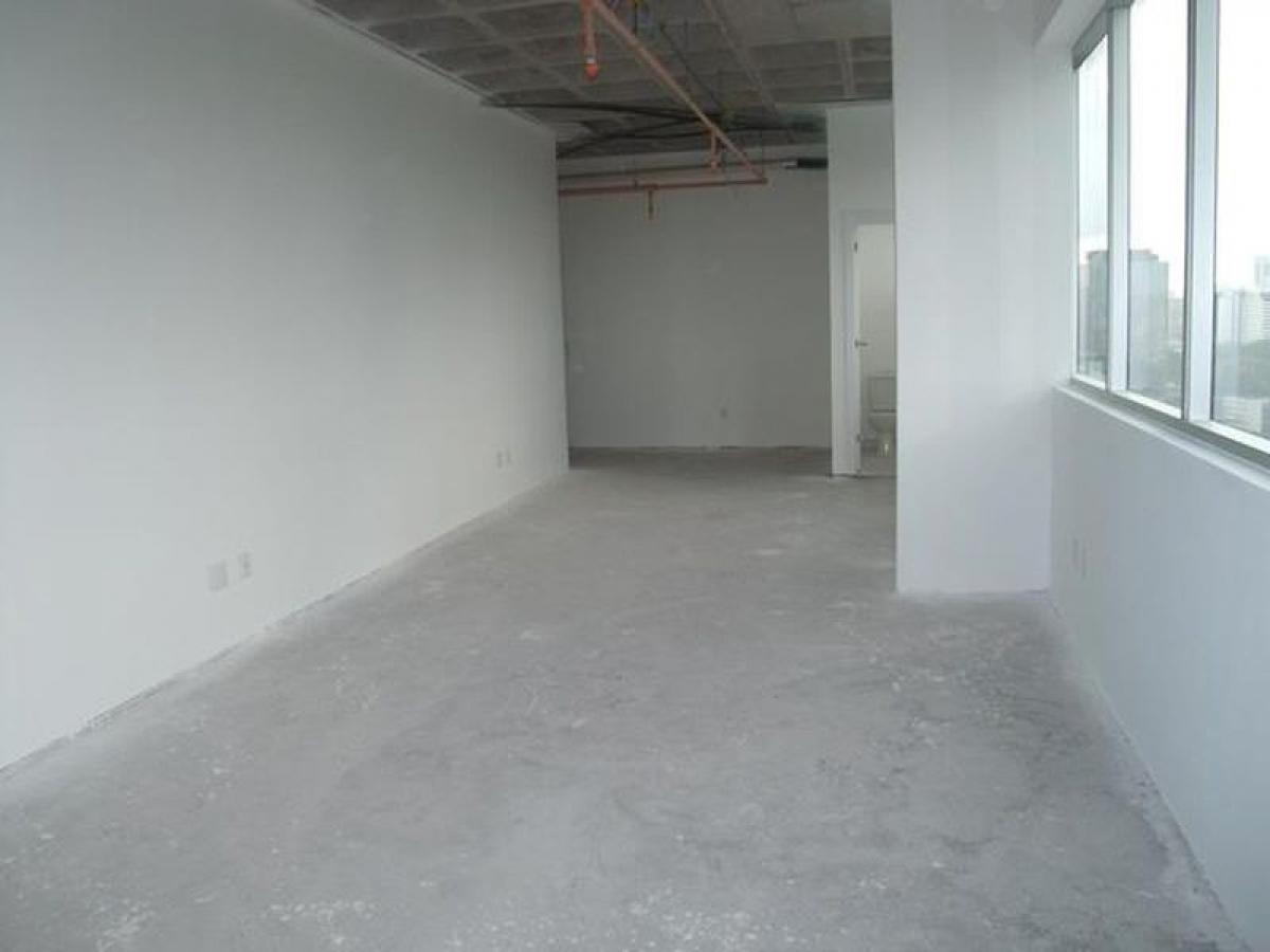 Picture of Commercial Building For Sale in Salvador, Bahia, Brazil