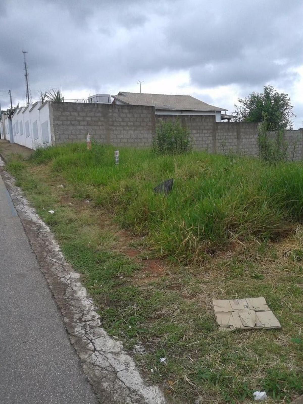 Picture of Residential Land For Sale in Minas Gerais, Minas Gerais, Brazil