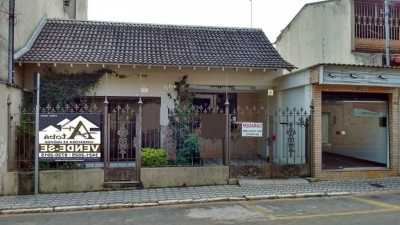 Home For Sale in Pouso Alegre, Brazil