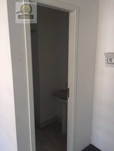 Commercial Building For Sale in 