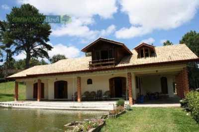Home For Sale in Campina Grande Do Sul, Brazil
